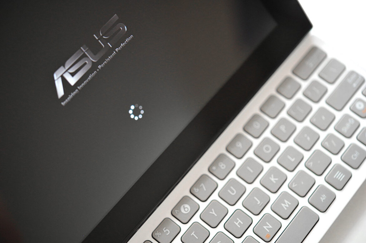 Asus Eee Pad Slider Honeycomb Tablet Review