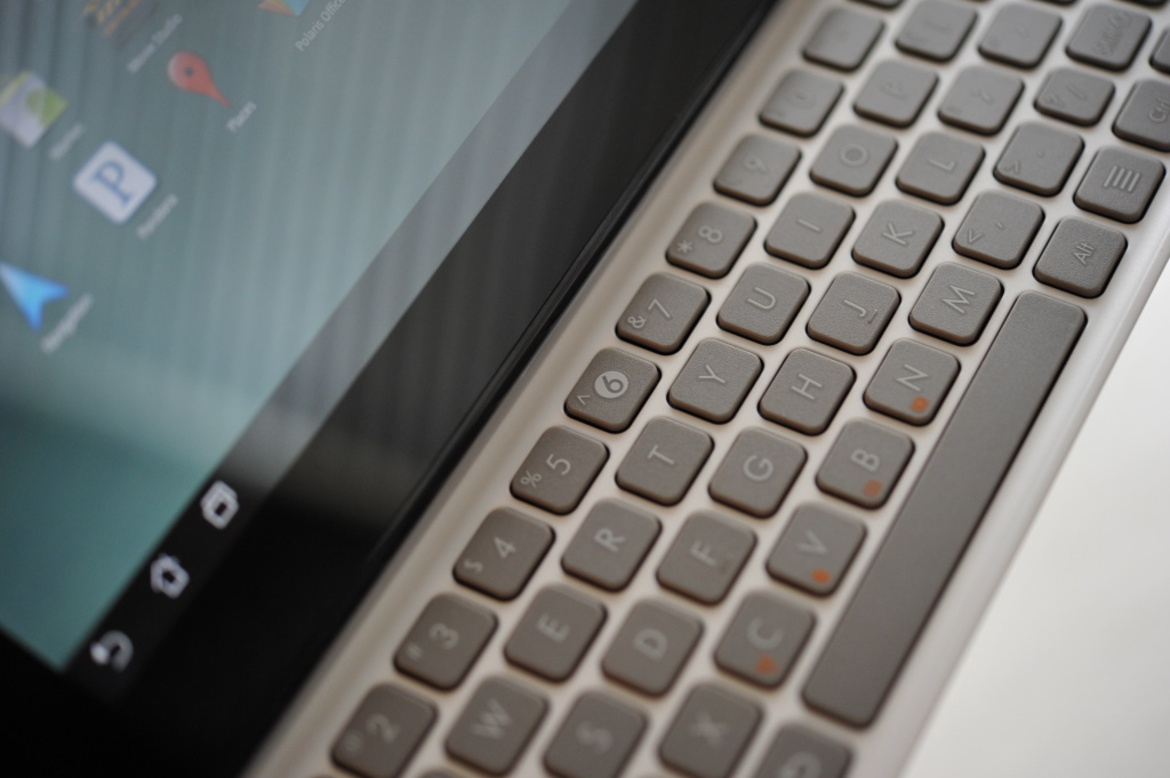 Asus Eee Pad Slider Honeycomb Tablet Review