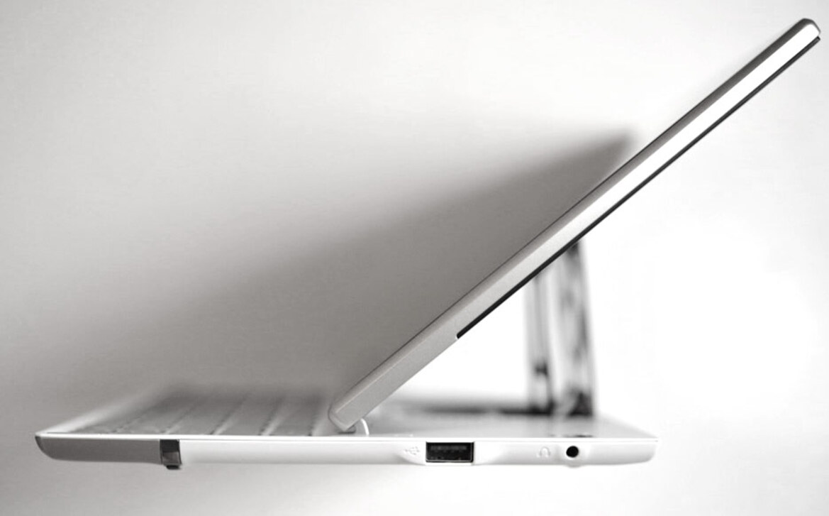 Asus Eee Pad Slider Honeycomb Tablet Review