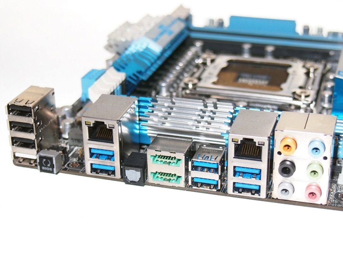 Intel Core i7-3960X Extreme Edition Sandy Bridge-E CPU