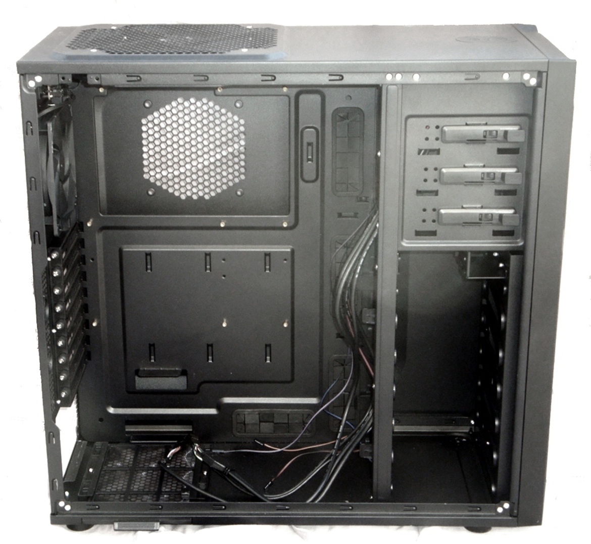 Mid-Tower Round-Up: Antec, Corsair, NZXT, Thermaltake