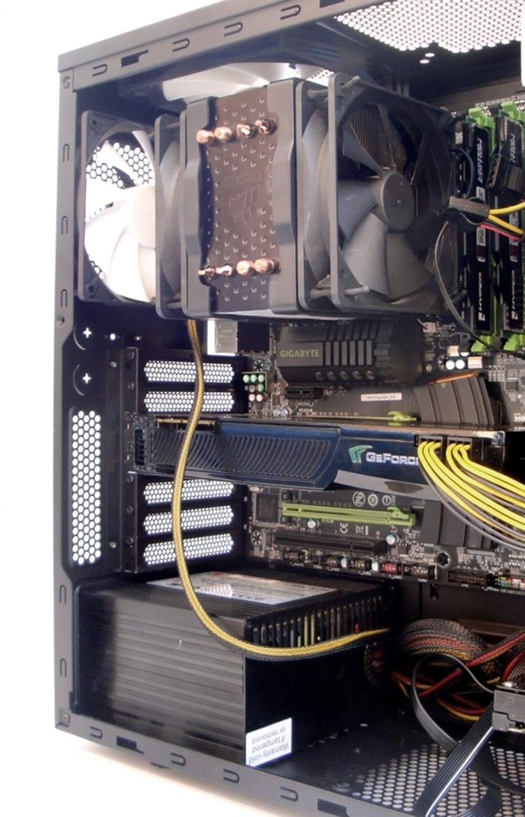 Mid-Tower Round-Up: Antec, Corsair, NZXT, Thermaltake
