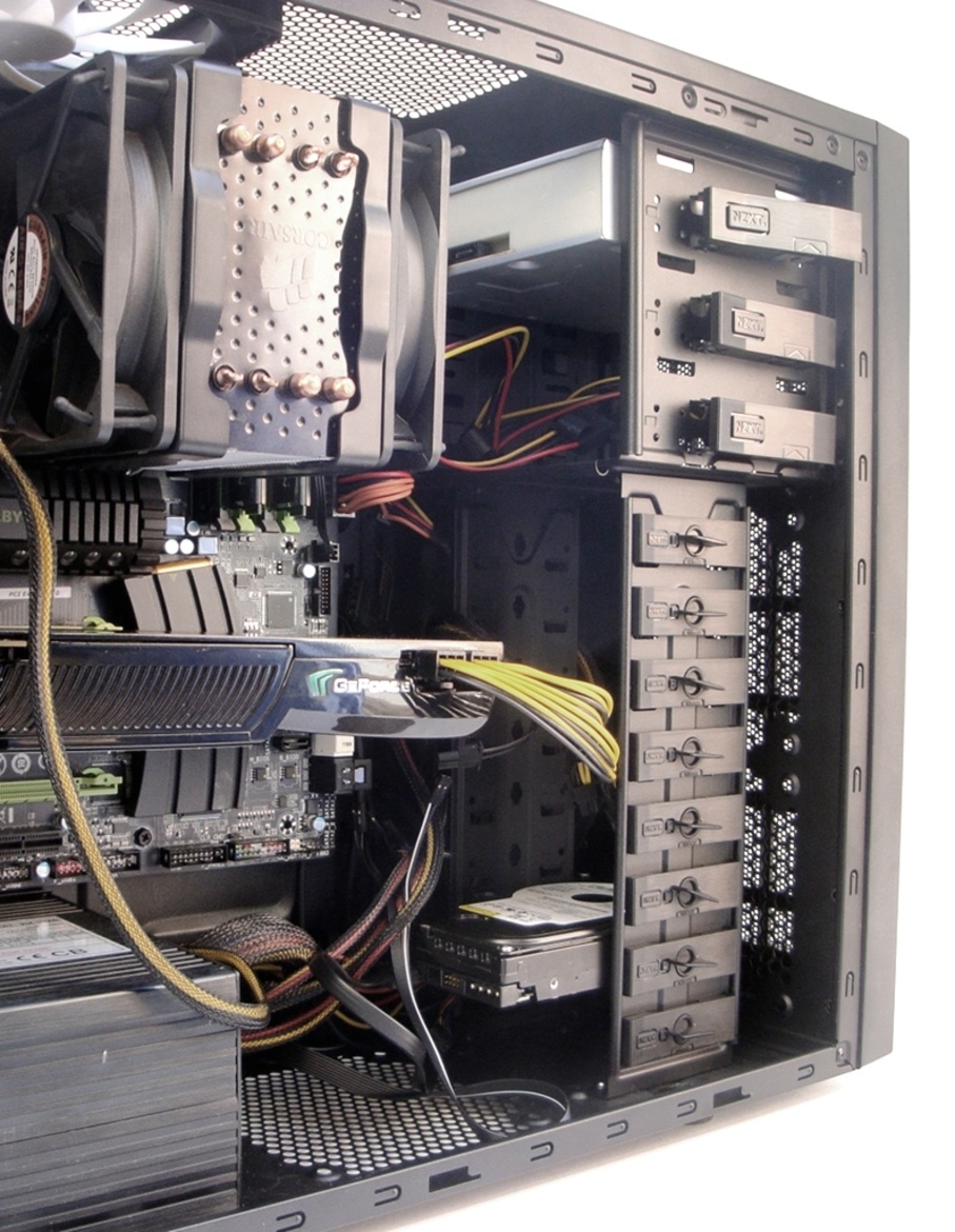 Mid-Tower Round-Up: Antec, Corsair, NZXT, Thermaltake