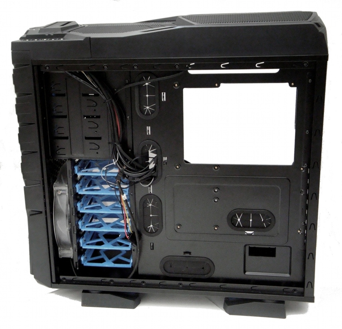 Mid-Tower Round-Up: Antec, Corsair, NZXT, Thermaltake