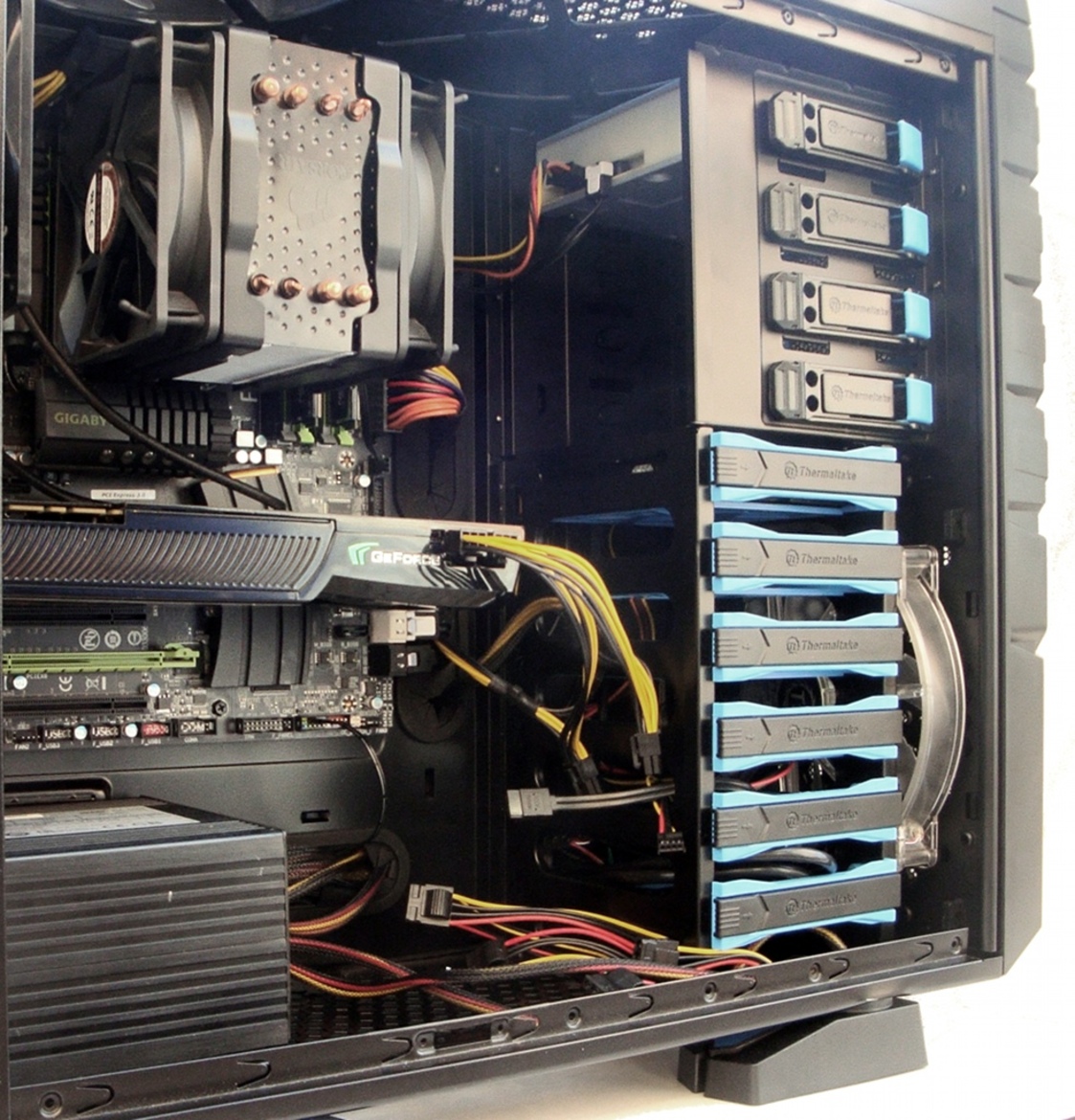 Mid-Tower Round-Up: Antec, Corsair, NZXT, Thermaltake