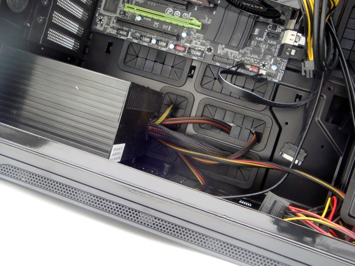 NZXT Switch 810 Case Review