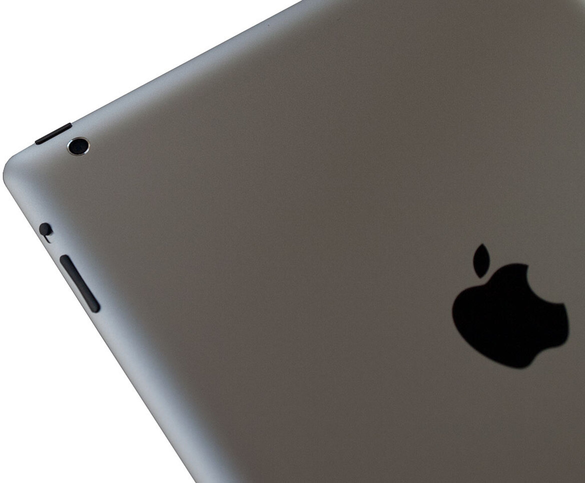 A No Holds Barred Review of the (3rd Gen) iPad (2012)