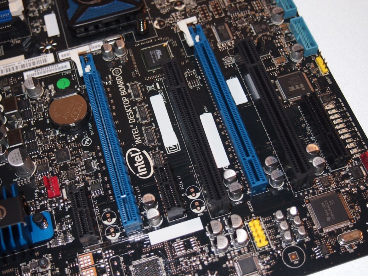 Z77 Motherboard Round-Up: MSI, ASUS, Gigabyte, Intel