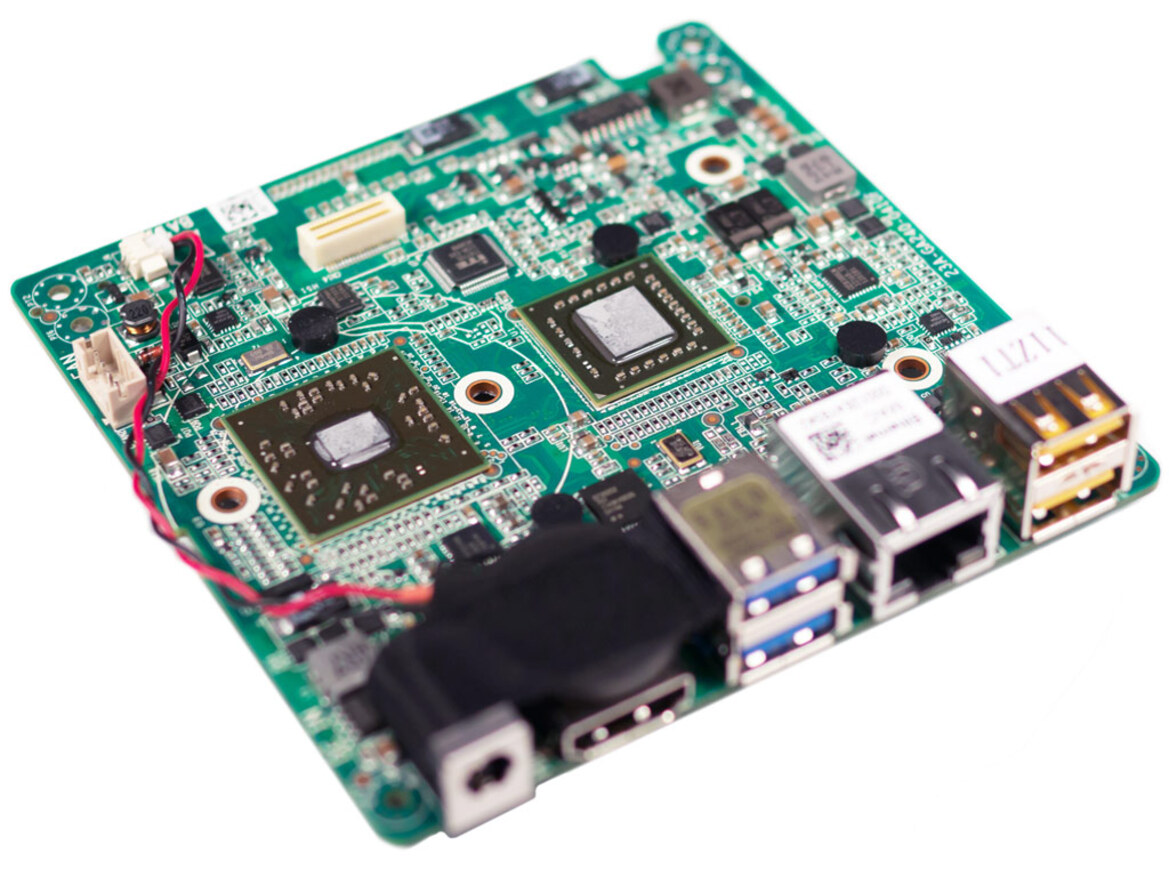 Zotac ZBOX Nano XS AD11 Plus