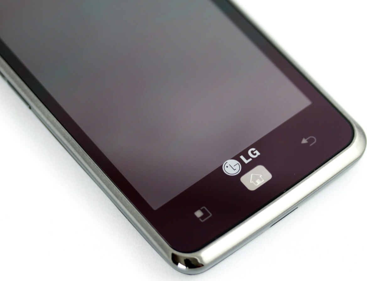 LG Spectrum LTE Smartphone Review 