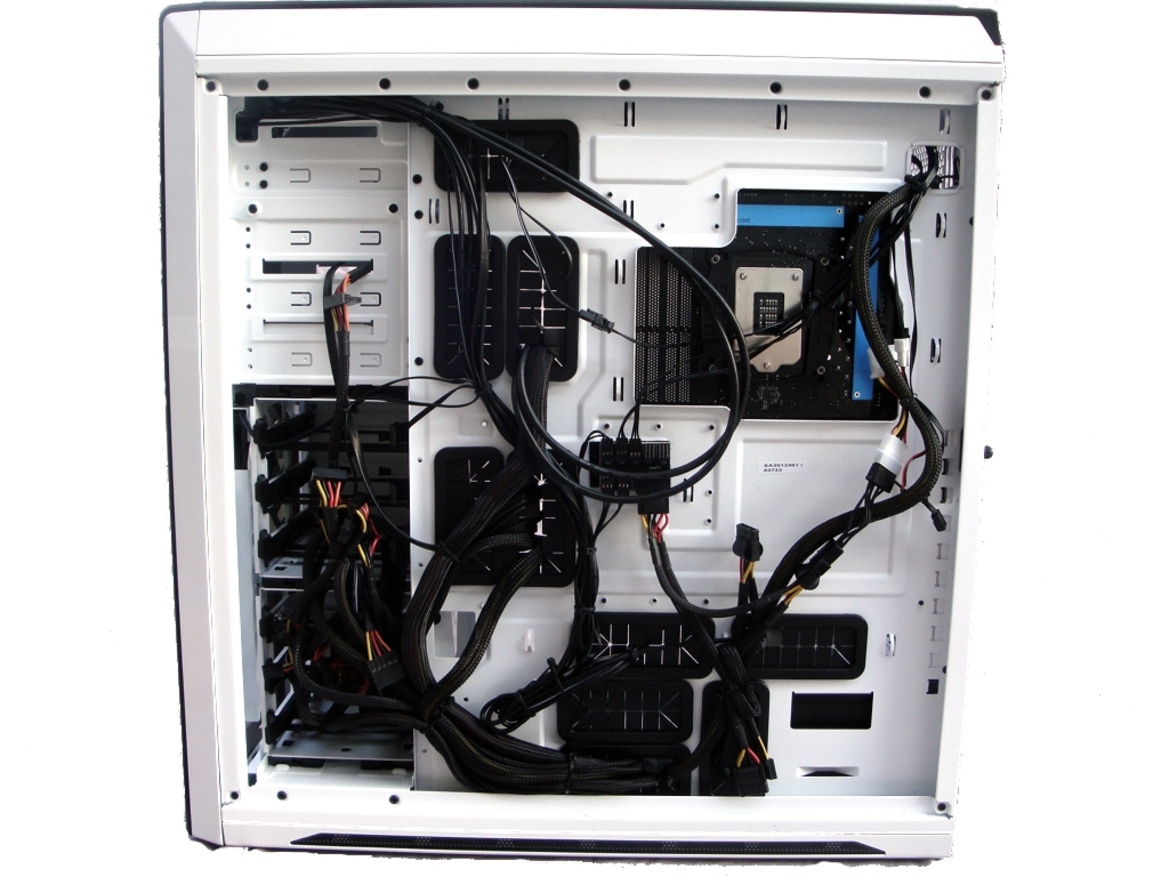 CyberPowerPC Zeus Thunder 2500 SE Gaming PC Review