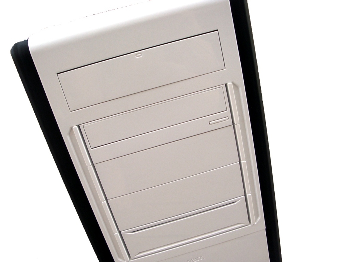 CyberPowerPC Zeus Thunder 2500 SE Gaming PC Review