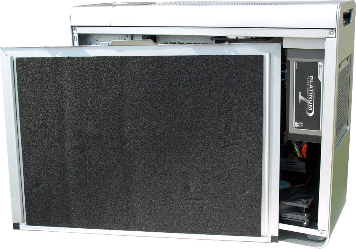 AVADirect X79 Gaming PC, Tri-SLI GeForce GTX 680
