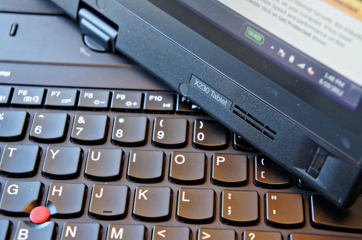 Lenovo ThinkPad X230T Convertible Notebook