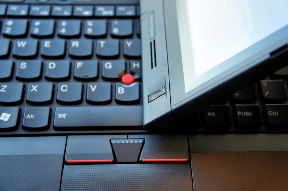 Lenovo ThinkPad X230T Convertible Notebook