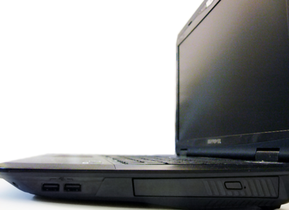iBuyPower Valkyrie CZ-17 Gaming Notebook Review