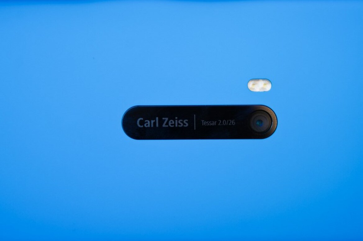 Nokia Lumia 920 Windows Phone 8 Review
