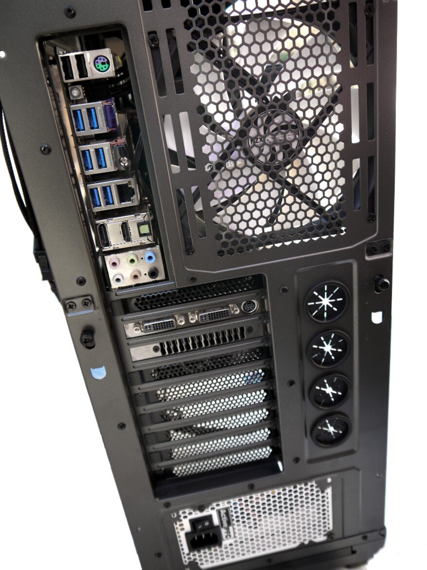 NZXT Phantom 820 Full Tower Case Review