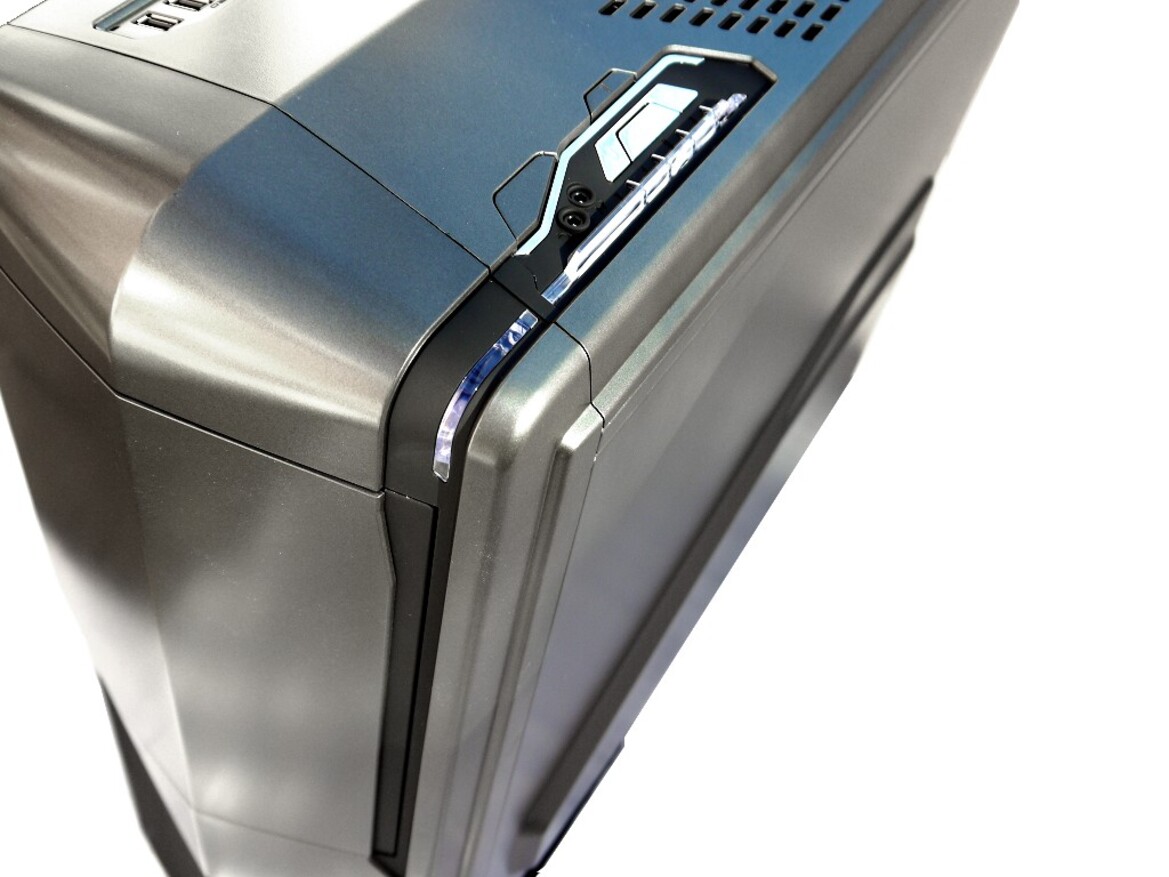 NZXT Phantom 820 Full Tower Case Review