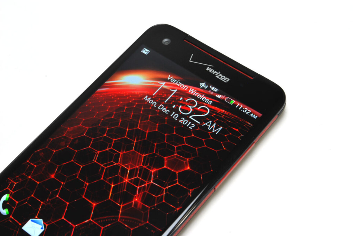 HTC Droid DNA Android Smartphone Review