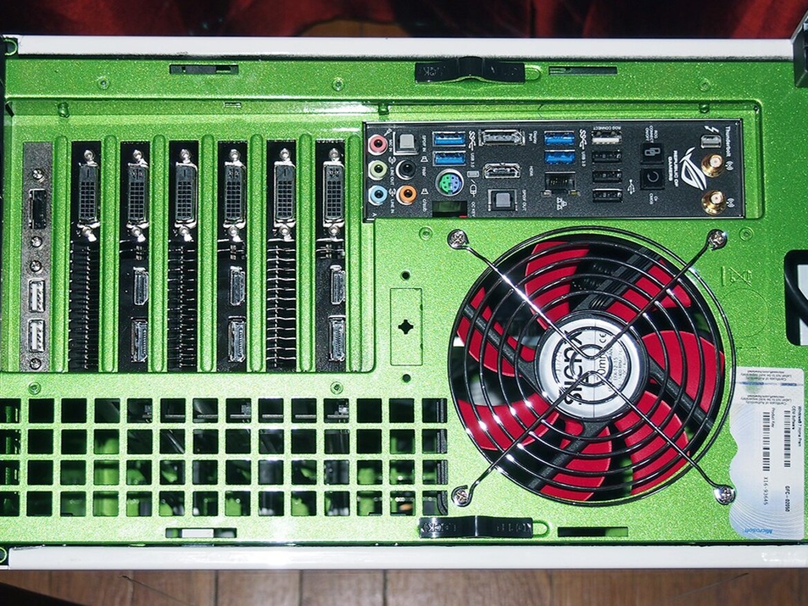 NVIDIA GeForce GTX Titan Powered Maingear SHIFT