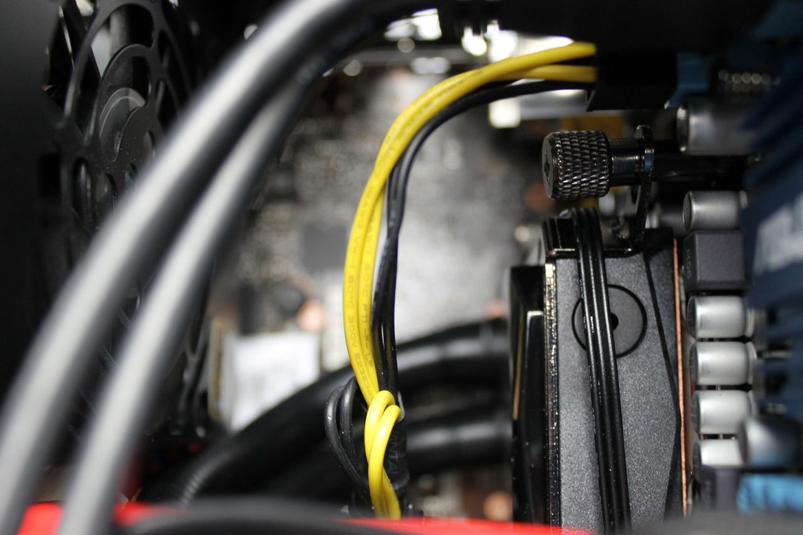 Maingear Potenza SS: A Cool, Quiet, SFF Gaming PC