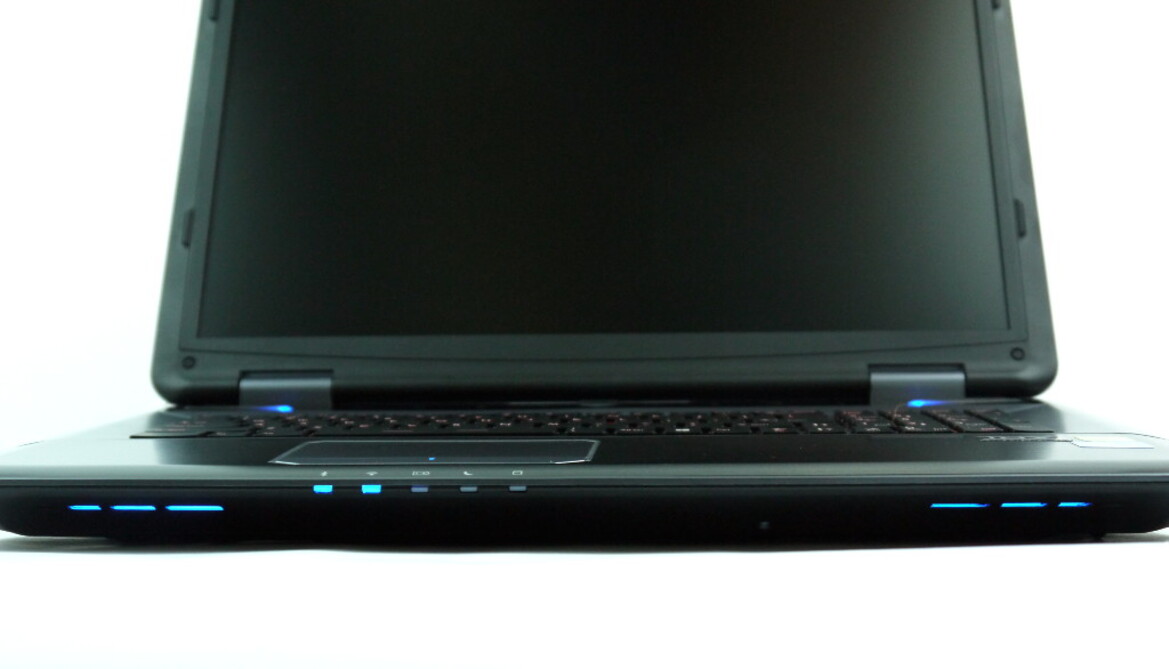 CyberPowerPC Fangbook X7-200 Gaming Notebook
