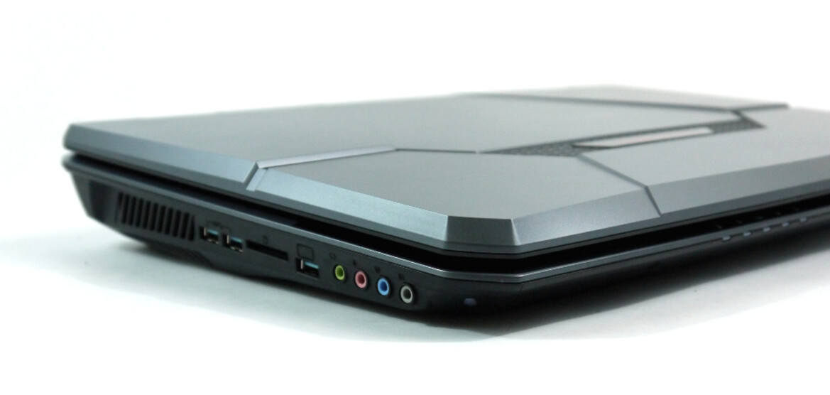 CyberPowerPC Fangbook X7-200 Gaming Notebook