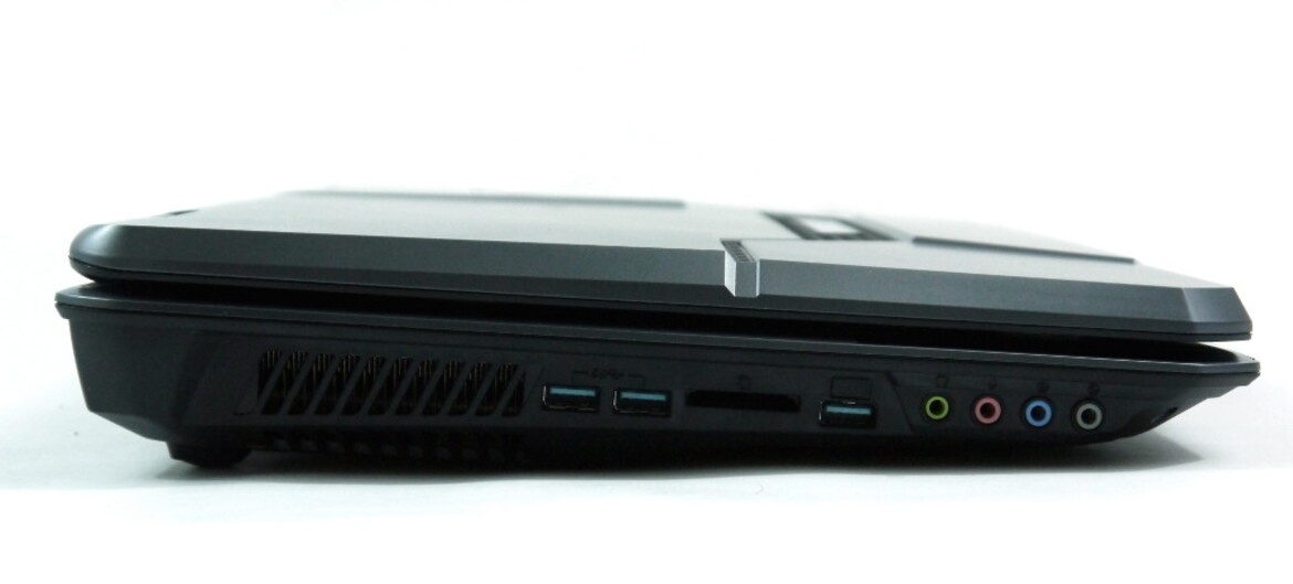 CyberPowerPC Fangbook X7-200 Gaming Notebook