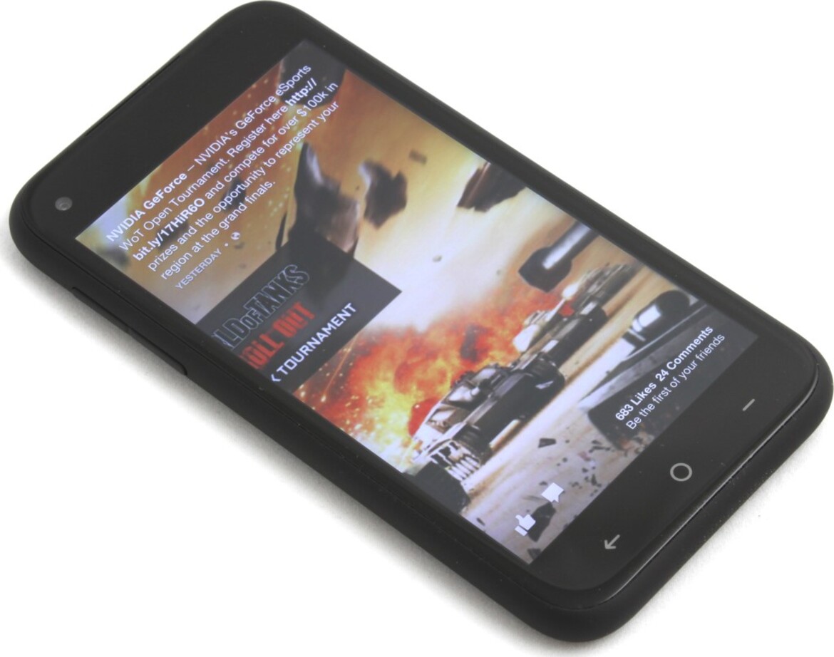 HTC First With Facebook Home Review 