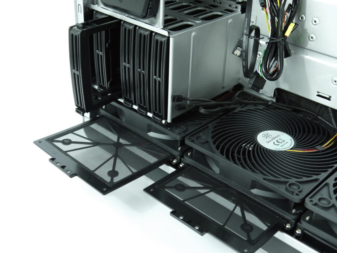 High End Case Roundup: In Win, Lian-Li, & SilverStone