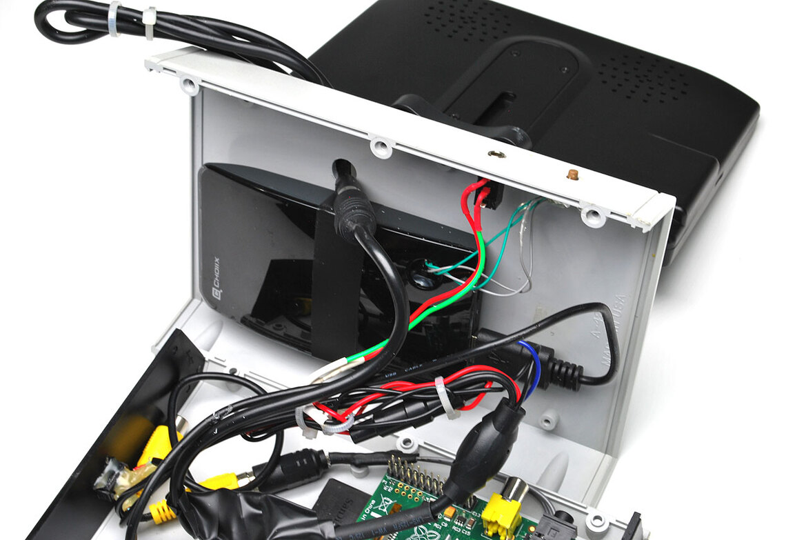 HOT Raspberry Pi DIY Mini Desktop PC Build