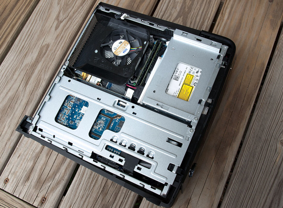 Alienware X51 R2 Small Form Factor Game PC, Haswell-Infused