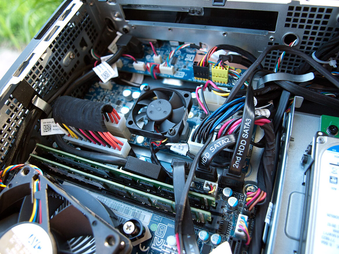 Alienware X51 R2 Small Form Factor Game PC, Haswell-Infused