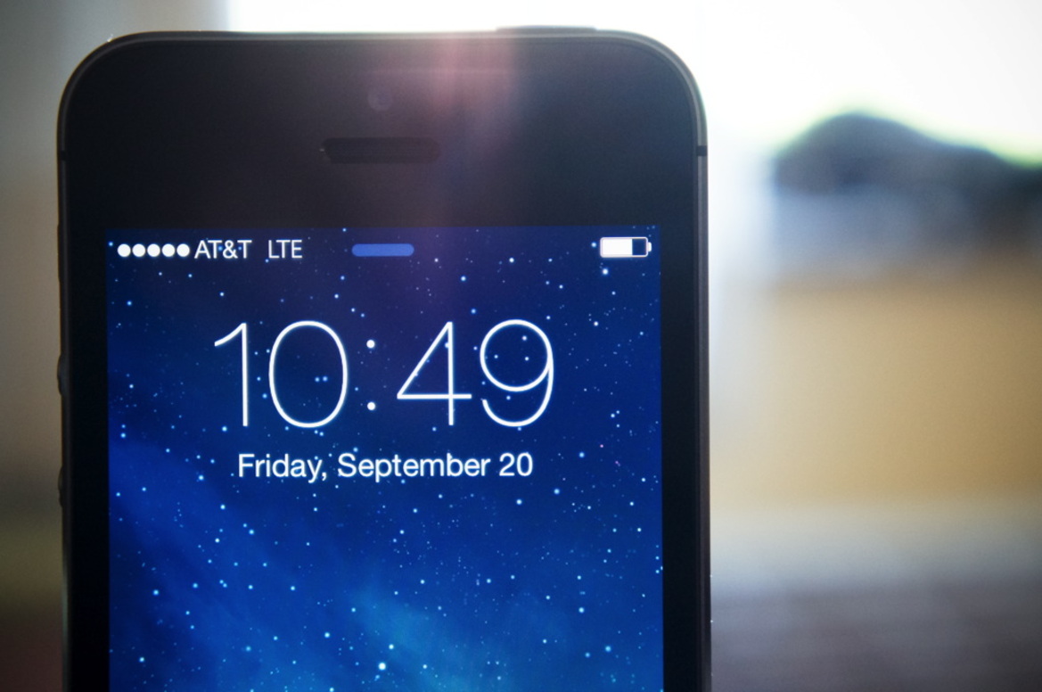 iPhone 5s Review: The Smartphone Goes 64-bit