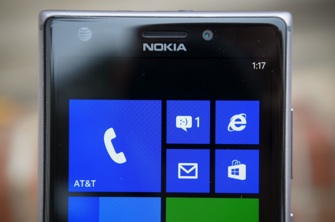 Nokia Lumia 925 Smartphone Review