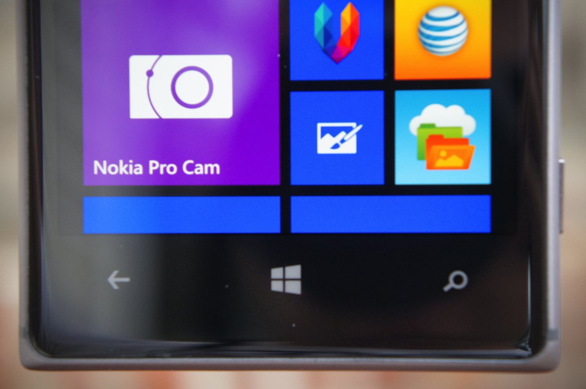 Nokia Lumia 925 Smartphone Review