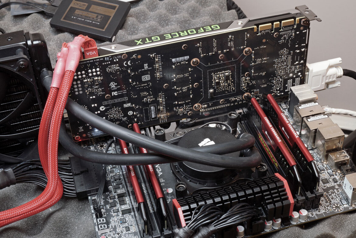 Ivy Bridge-E Overclocking With EVGA And Corsair