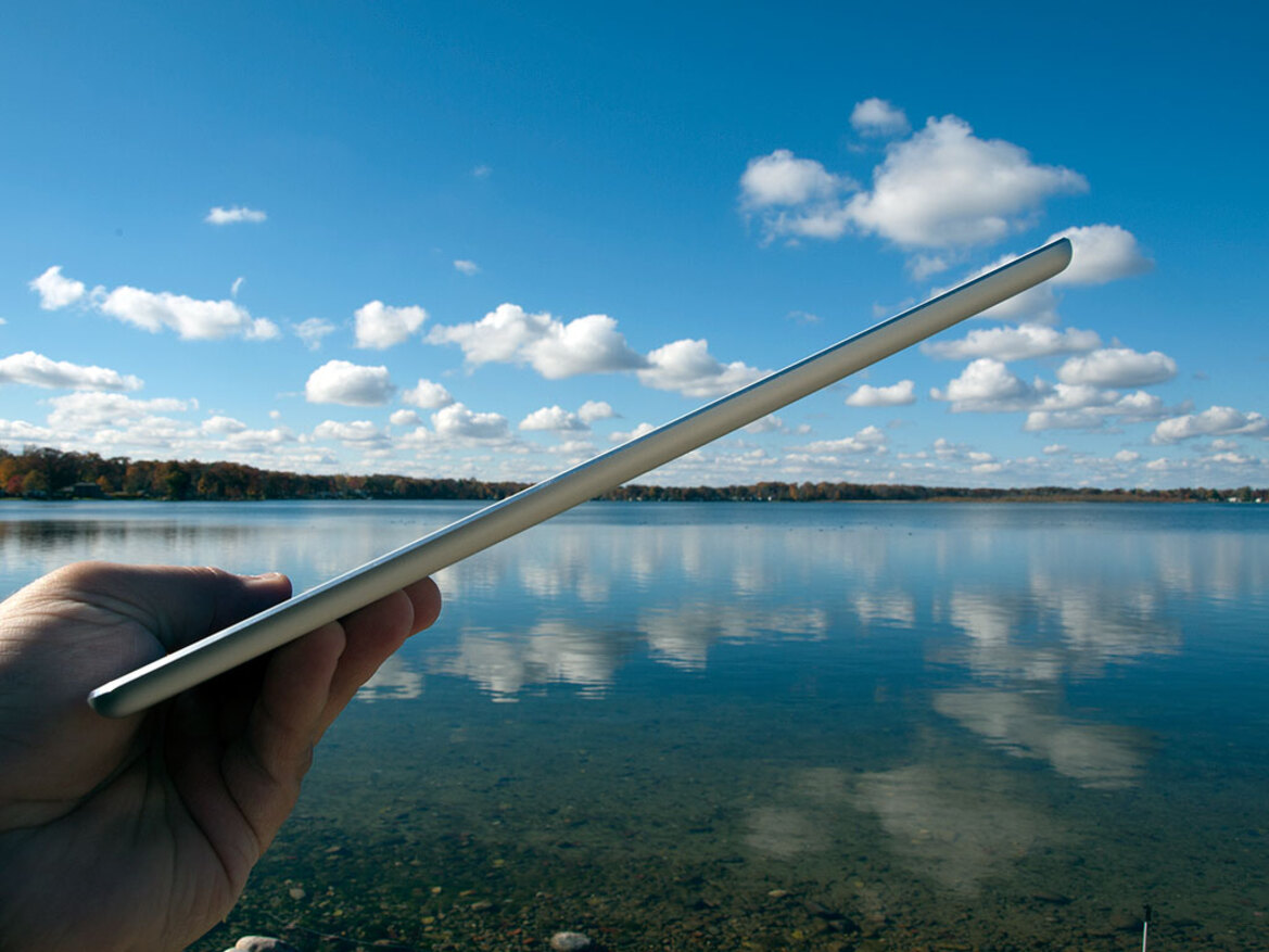 A Grounded Evaluation Of The iPad Air