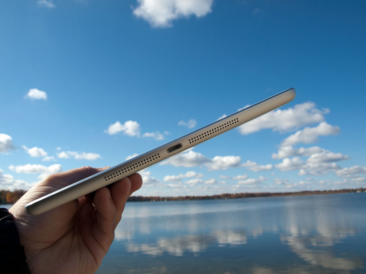 A Grounded Evaluation Of The iPad Air