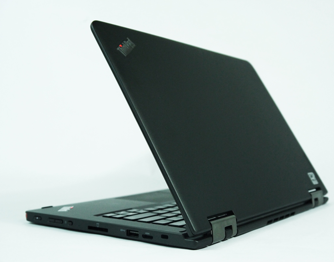 Lenovo Thinkpad Yoga: A Yoga Dressed For Business