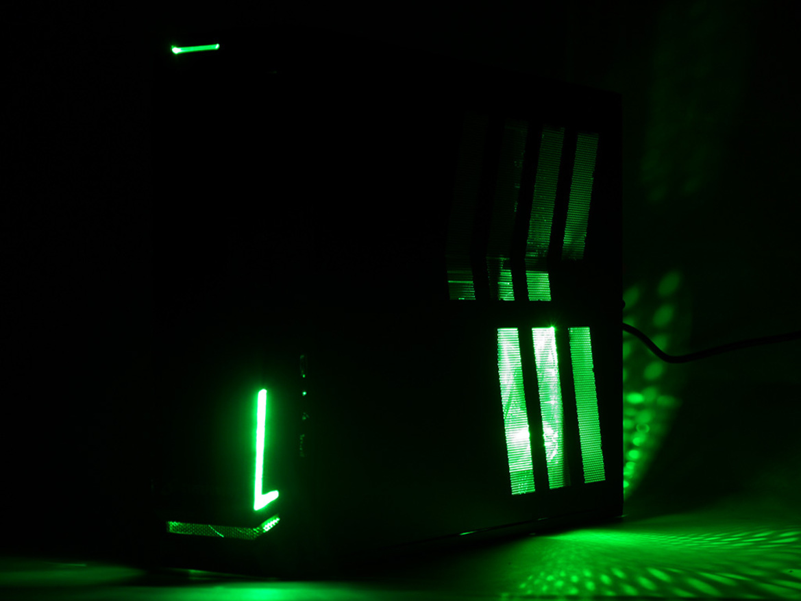 CyberPowerPC Zeus Mini-I 780 SFF Gaming PC Review