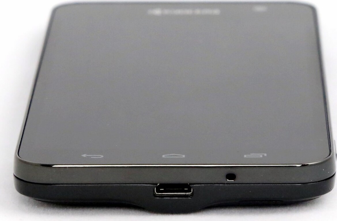 Kyocera Hydro Vibe Waterproof Smartphone Review