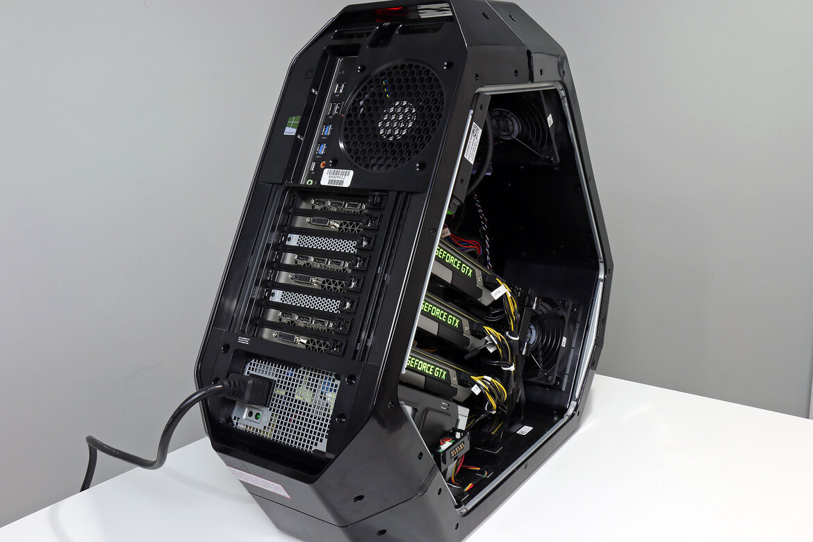 Alienware Area 51: Triad, Tri-SLI GTX 980, Haswell-E