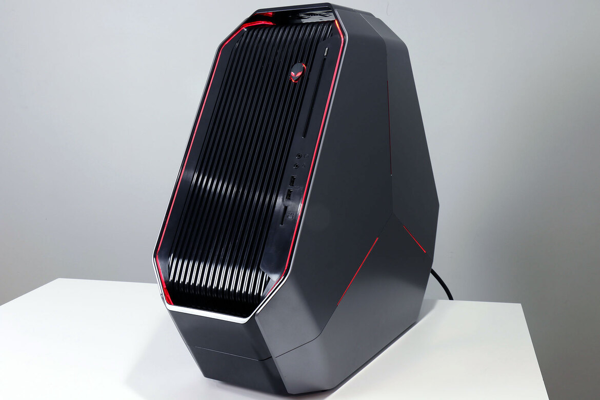 Alienware Area 51: Triad, Tri-SLI GTX 980, Haswell-E