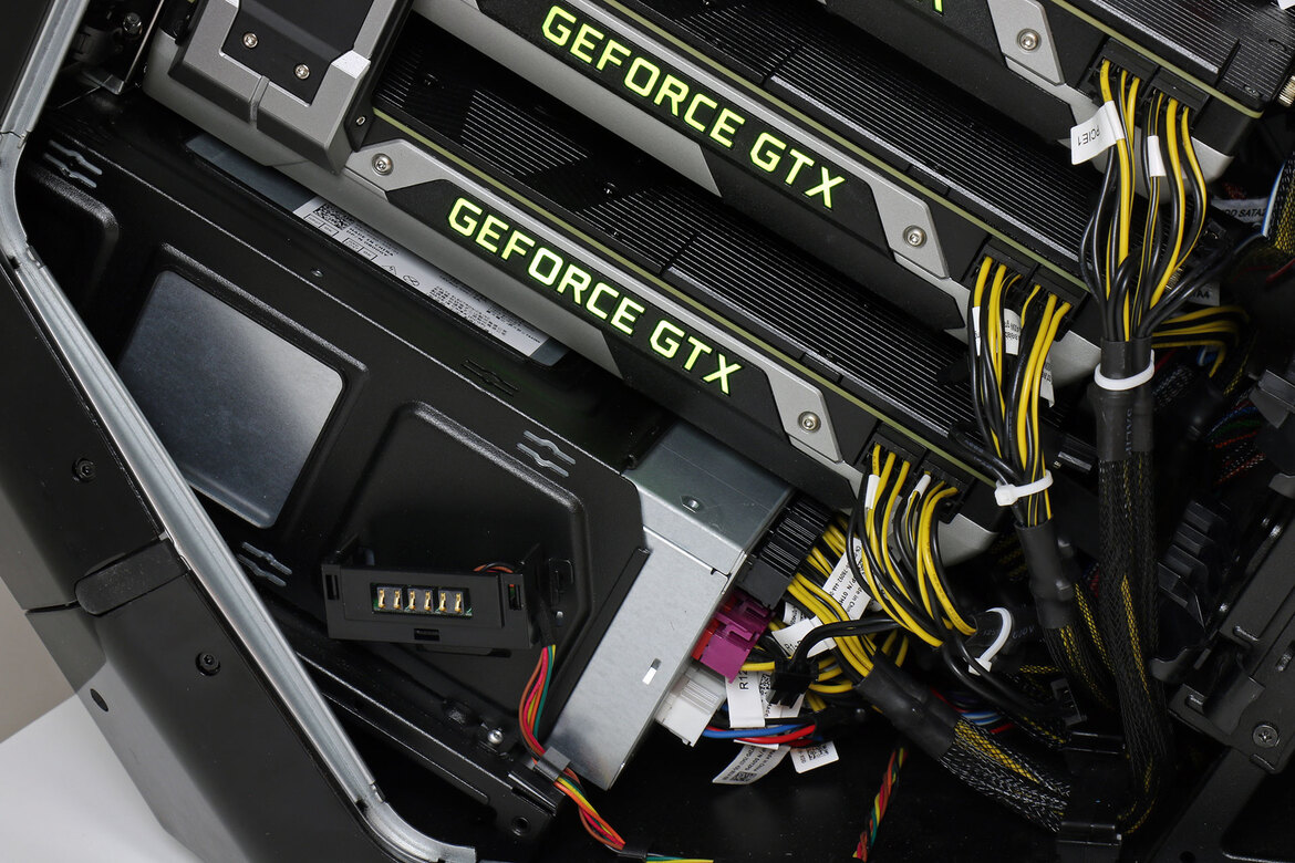 Alienware Area 51: Triad, Tri-SLI GTX 980, Haswell-E