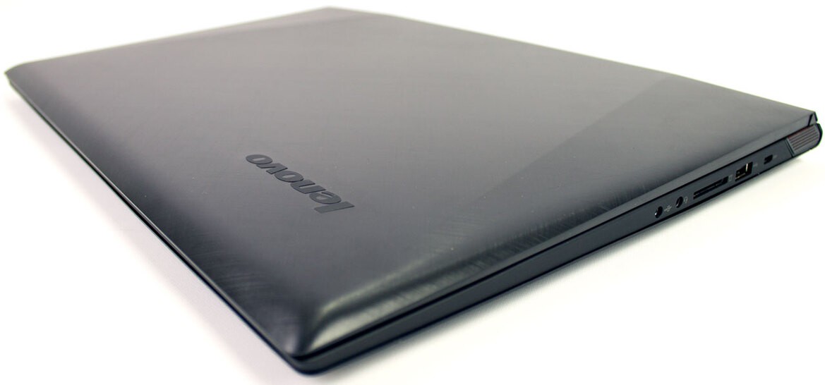 Lenovo Y70 Touch Gaming Notebook Review