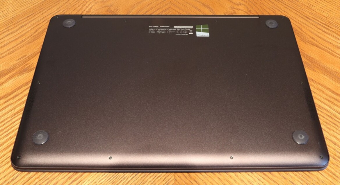 Asus Zenbook UX305 Ultrabook Review: Core M Powered