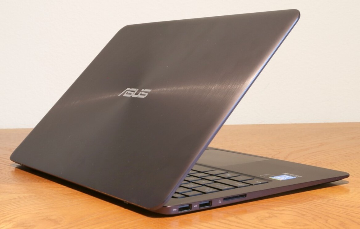 Asus Zenbook UX305 Ultrabook Review: Core M Powered