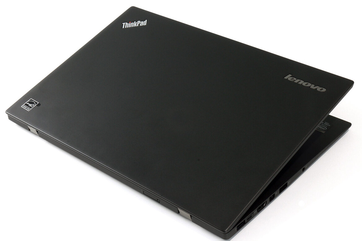 Lenovo ThinkPad X1 Carbon (2015) Review: Back To Basics With Broadwell